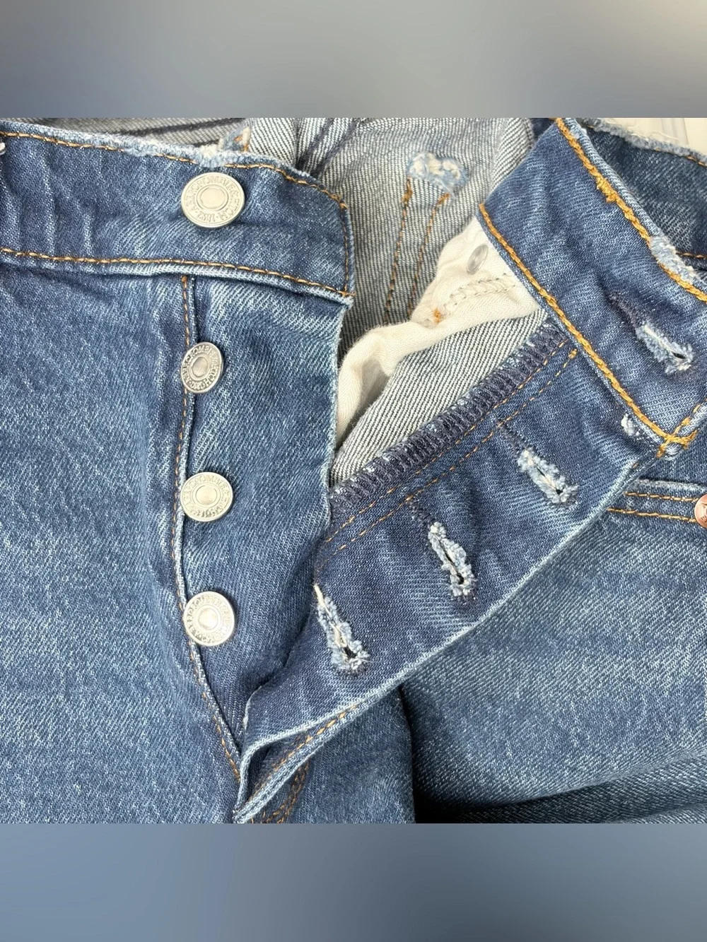 Abercrombie & Fitch High Rise Dad Shorts